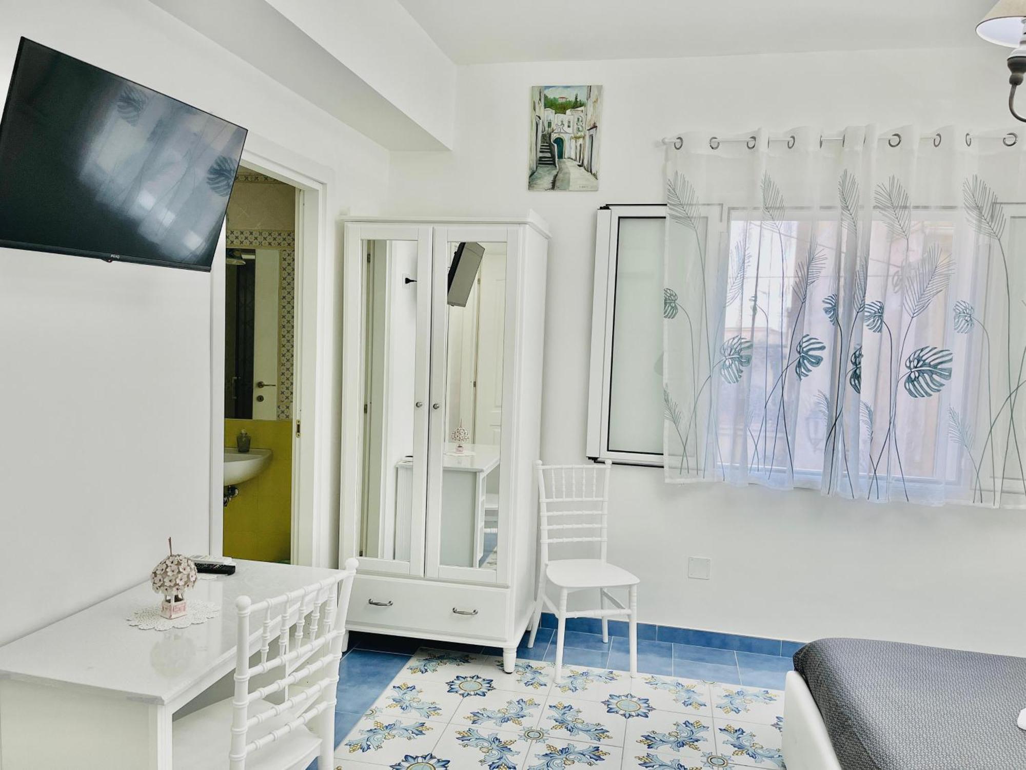Il Borgo Di Iaconti Hotel Vietri Luaran gambar