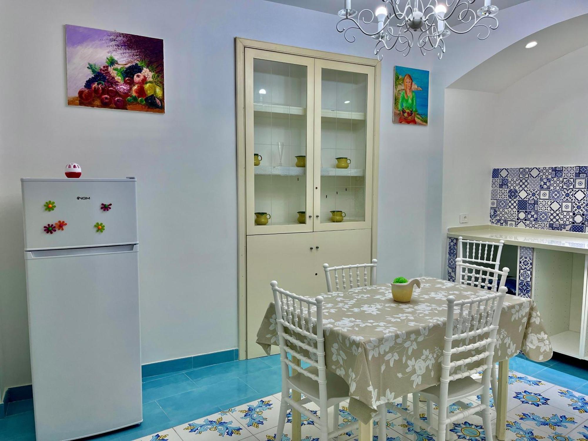 Il Borgo Di Iaconti Hotel Vietri Luaran gambar