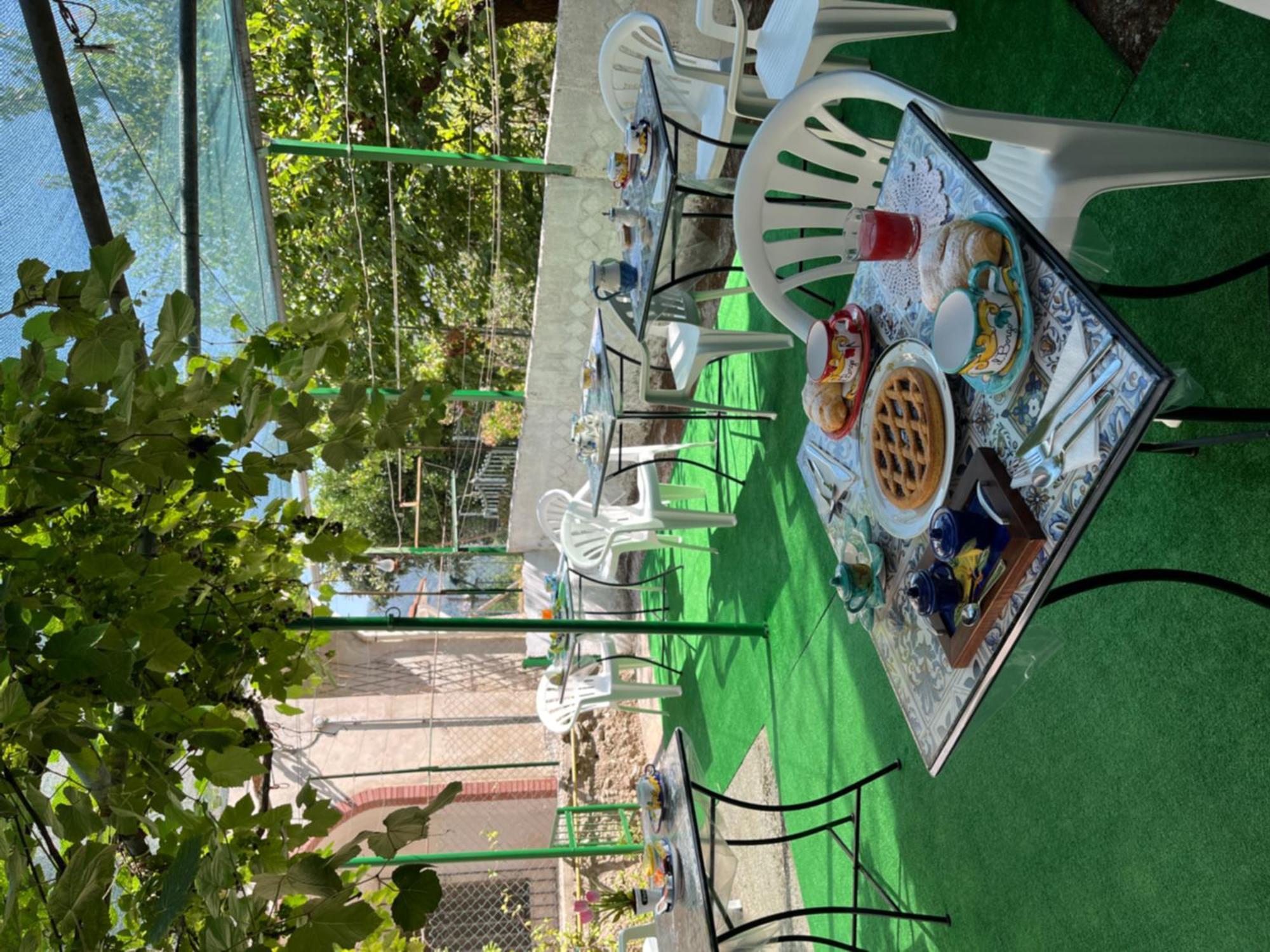 Il Borgo Di Iaconti Hotel Vietri Luaran gambar